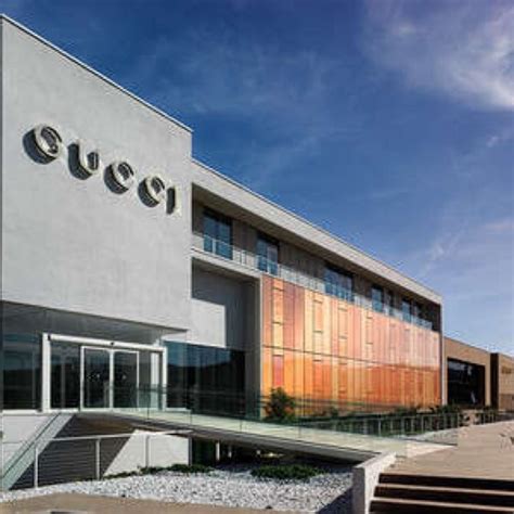 guccio gucci spa scandicci fi|gucci america address.